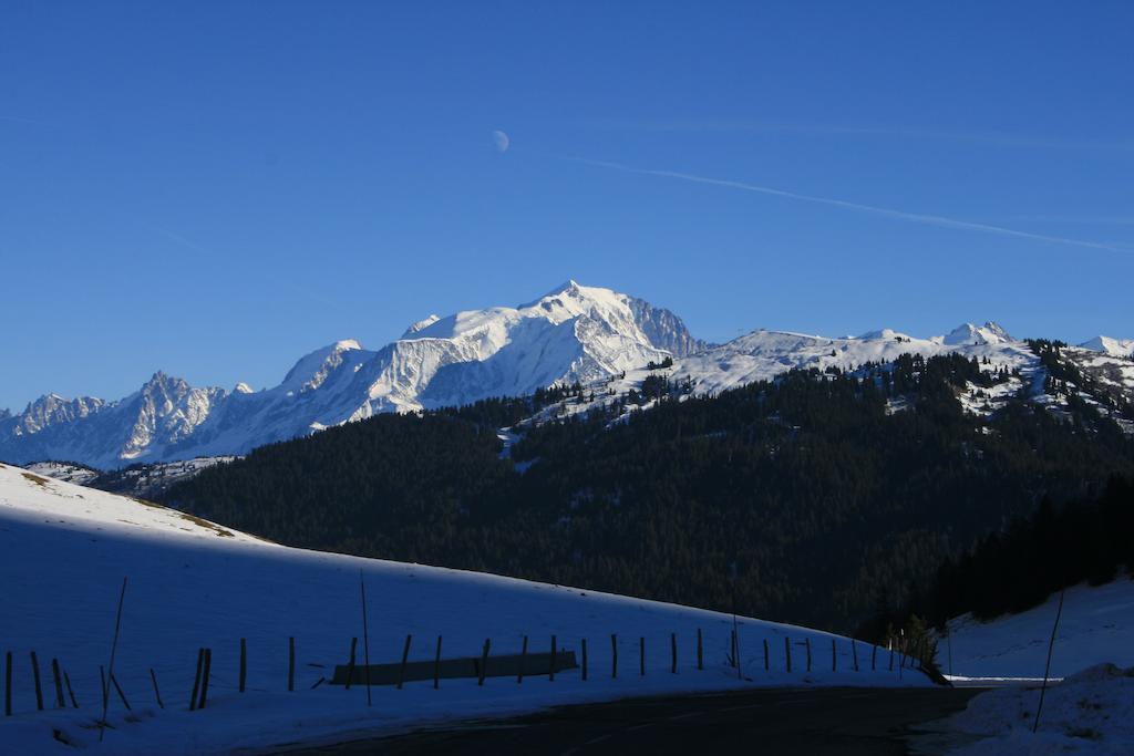 Hotel Les 4 Vallees Albertville Exteriér fotografie